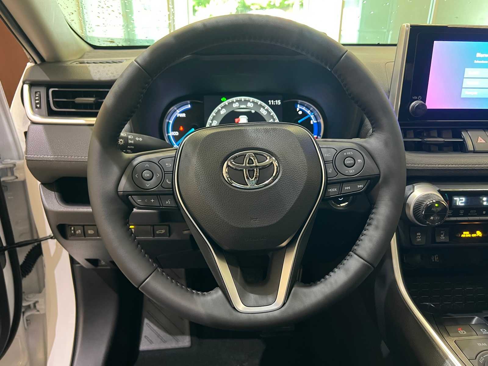 Thumbnail: 2025 Toyota RAV4 - 20