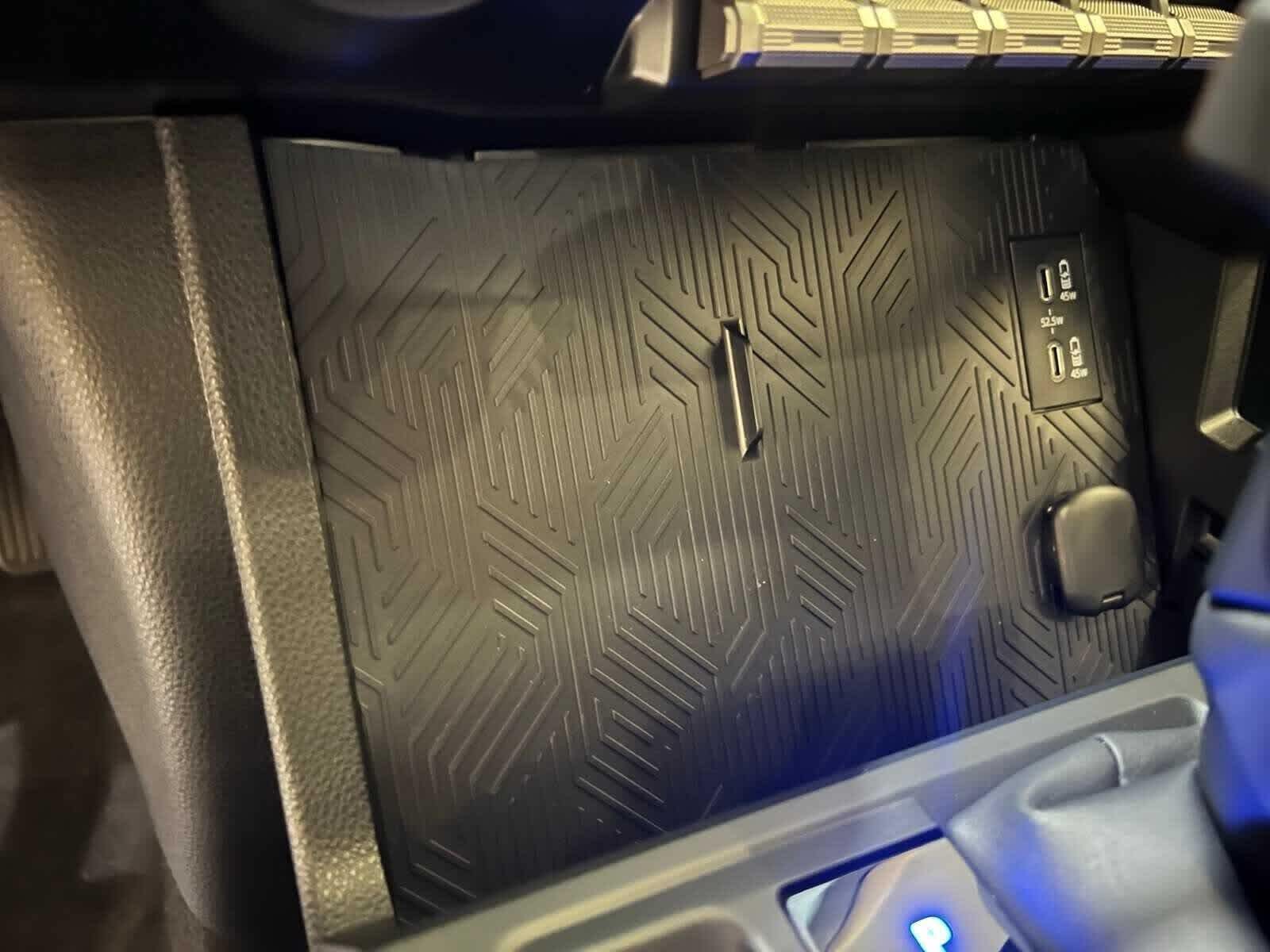 Thumbnail: 2025 Toyota 4Runner - 24