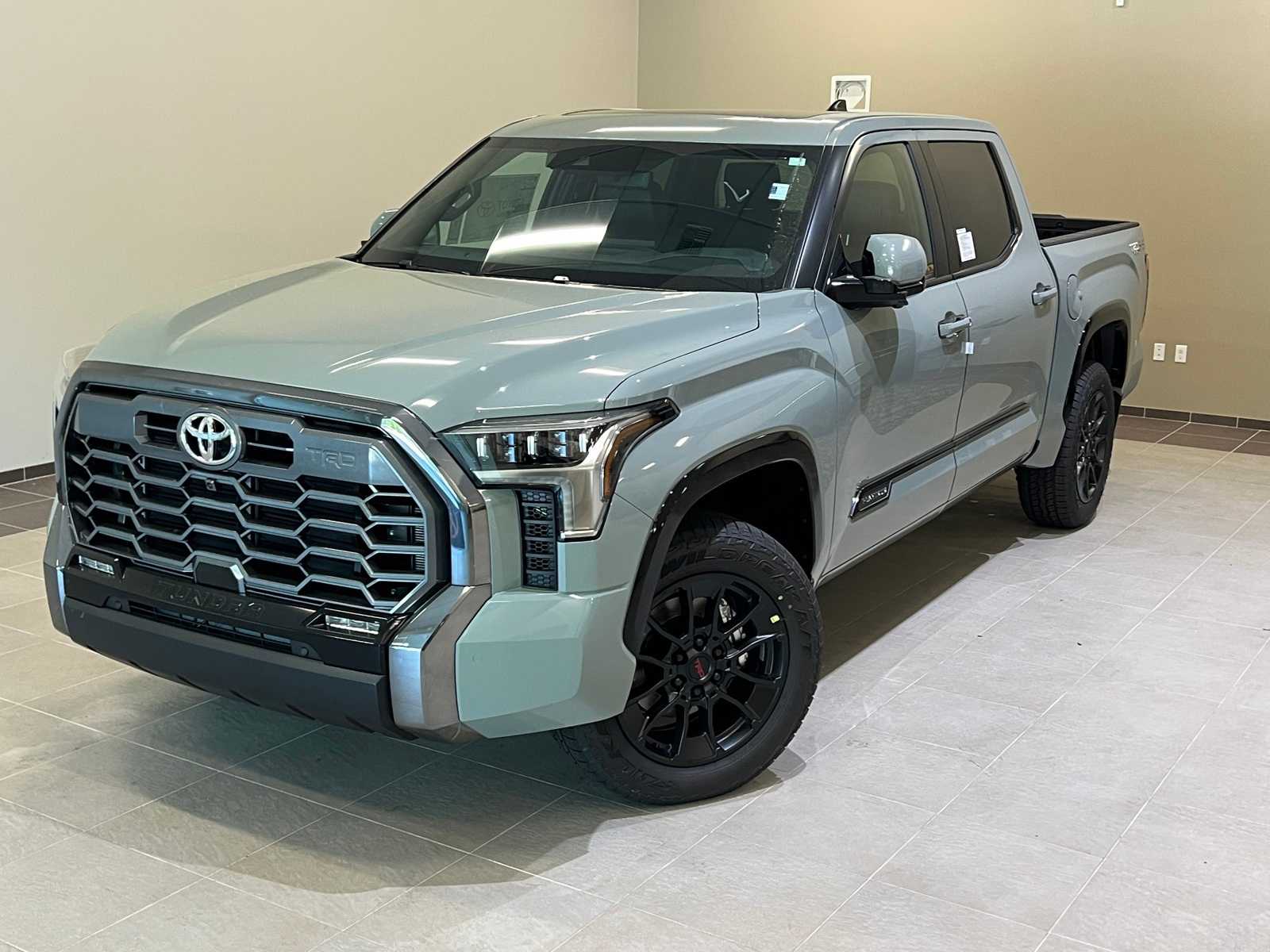 2025 Toyota Tundra Platinum -
                  Bellevue, WA