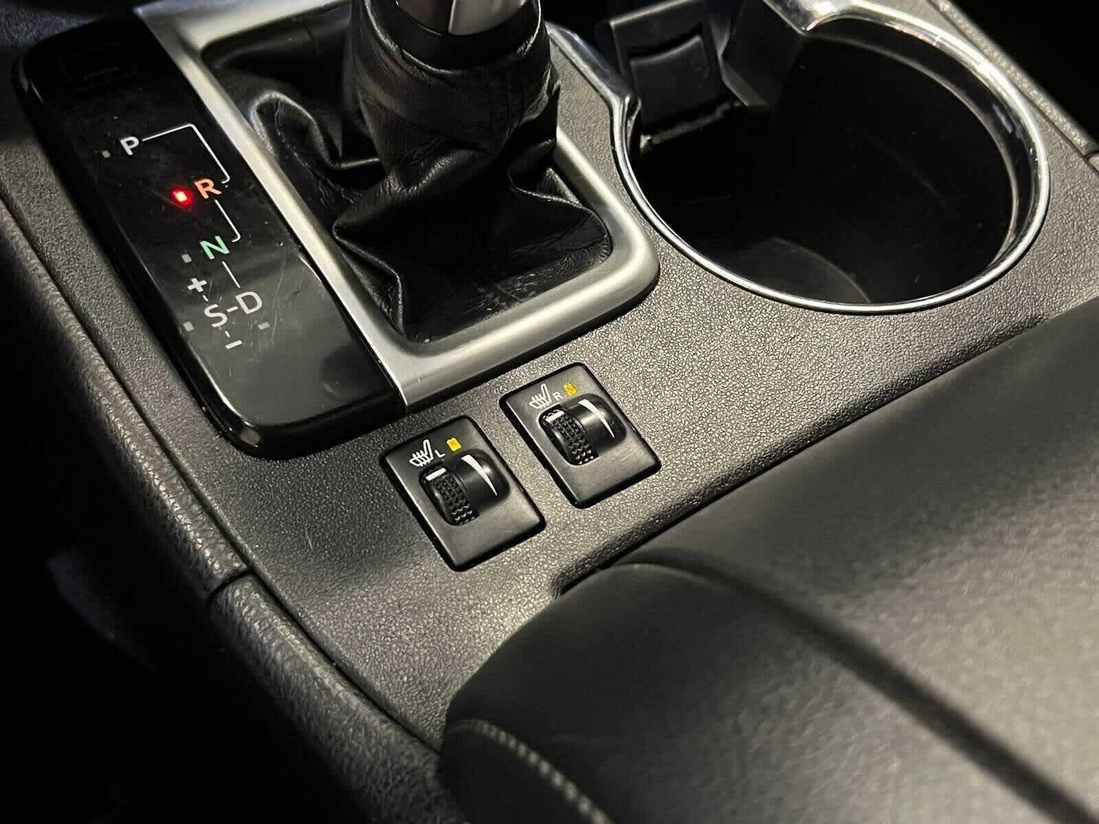 Thumbnail: 2018 Toyota Highlander - 28