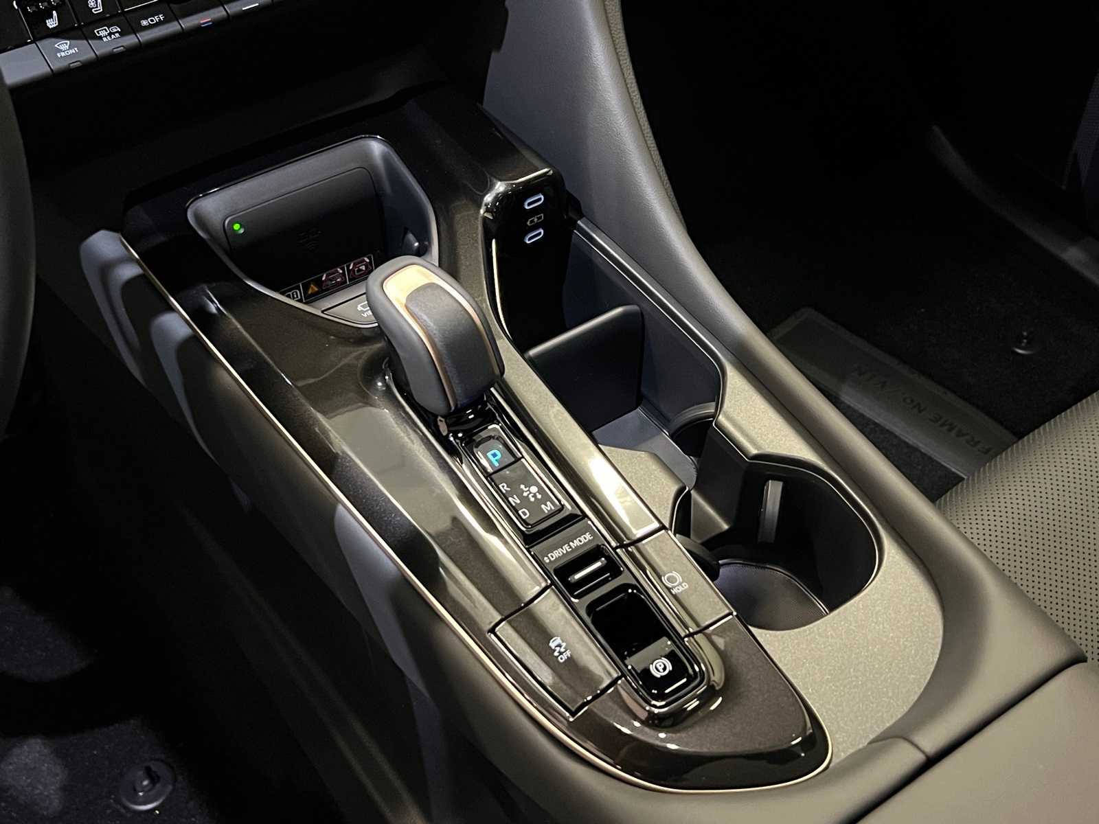 Thumbnail: 2026 Toyota Crown - 23