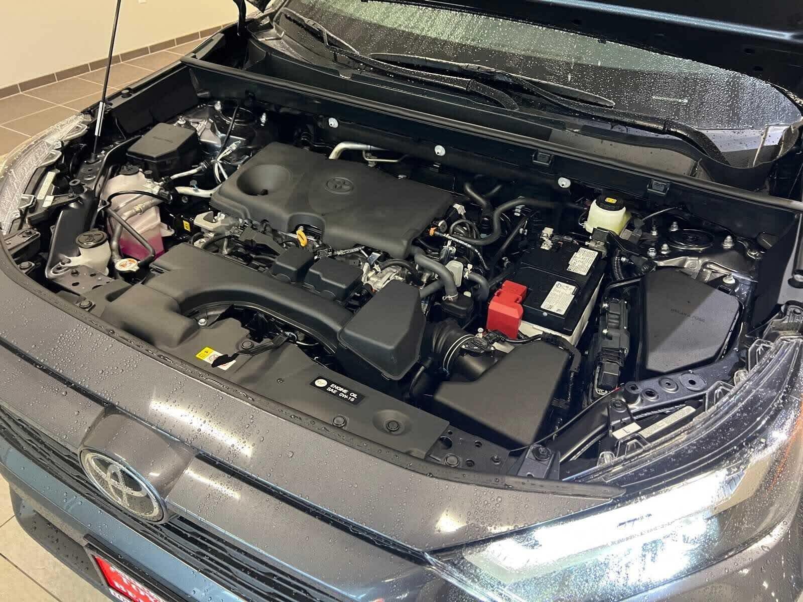 Thumbnail: 2025 Toyota RAV4 - 9