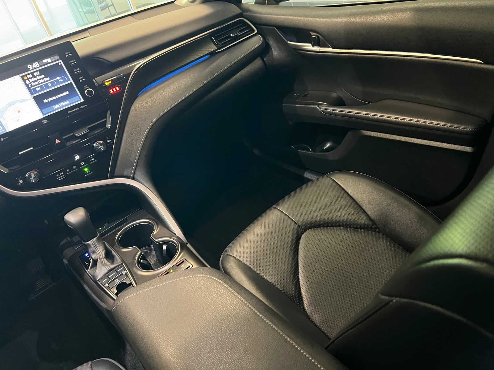 Thumbnail: 2024 Toyota Camry - 11