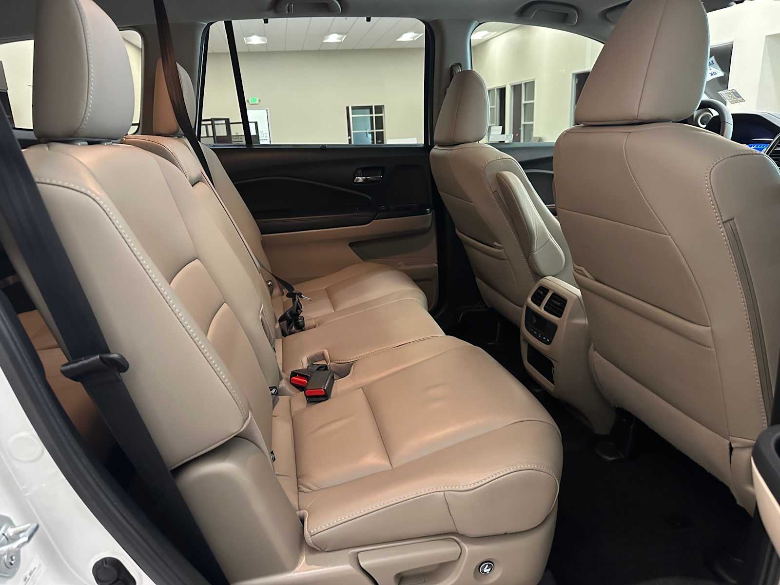 Thumbnail: 2022 Honda Pilot - 26