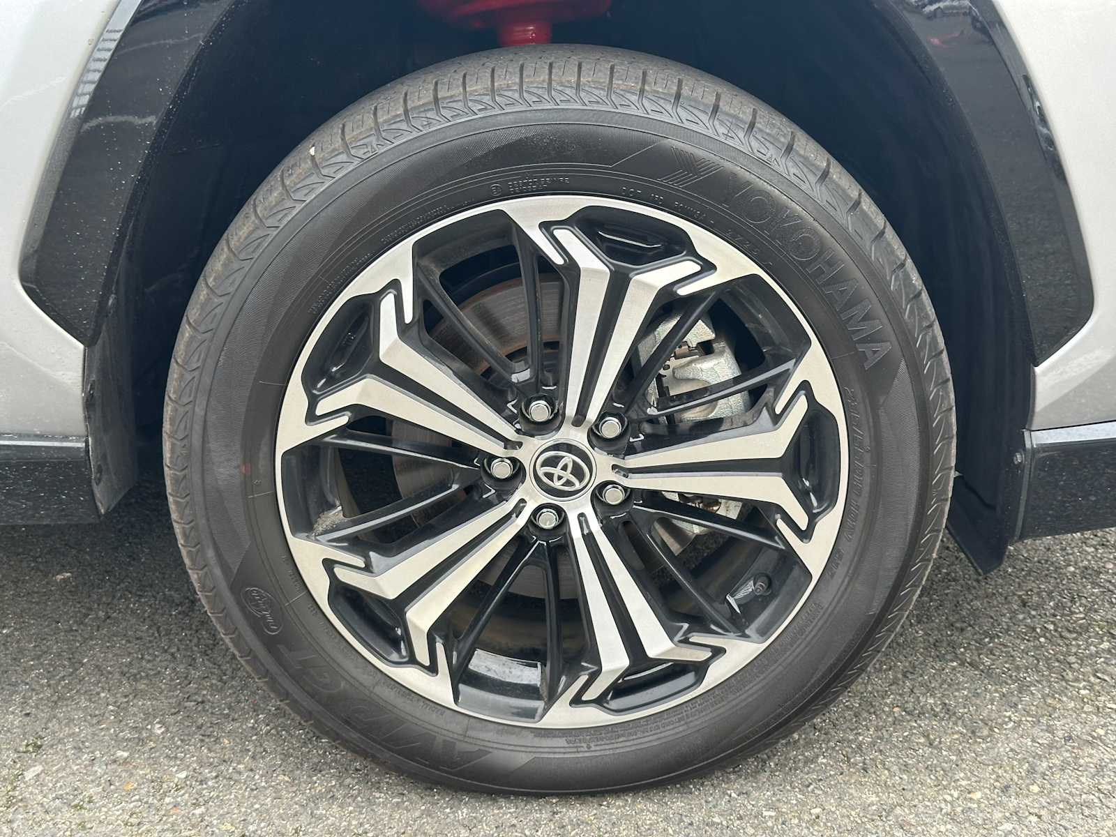 Thumbnail: 2025 Toyota RAV4 - 4