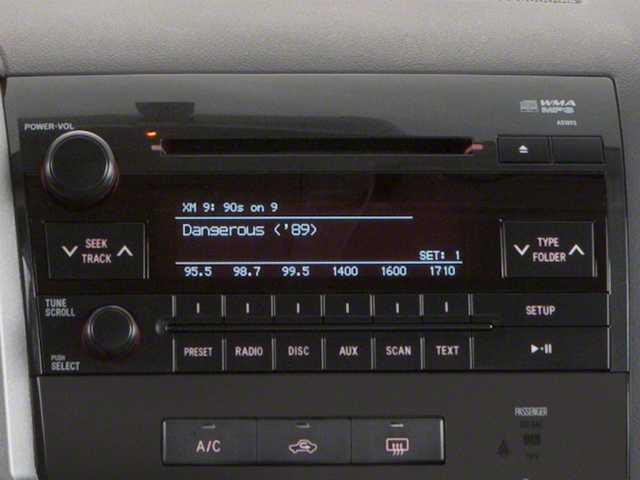 Thumbnail: 2010 Toyota Tundra - 8