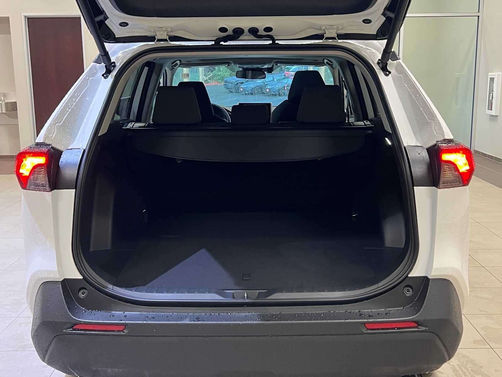 Thumbnail: 2025 Toyota RAV4 - 30