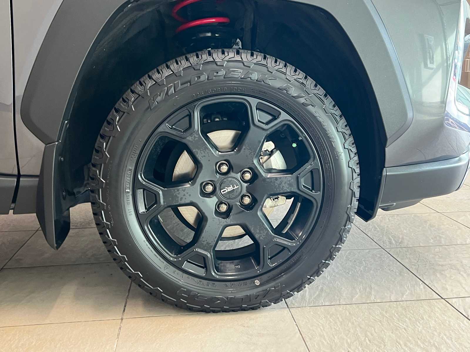 Thumbnail: 2020 Toyota RAV4 - 7