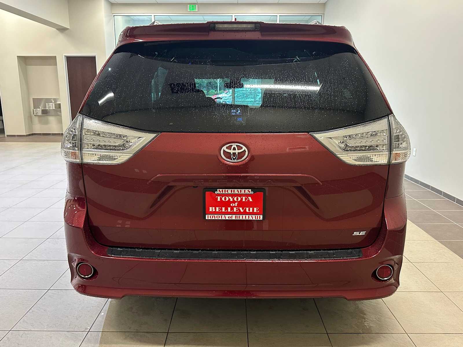 Thumbnail: 2018 Toyota Sienna - 5