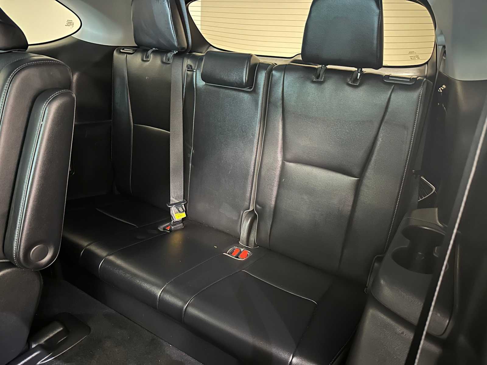 Thumbnail: 2022 Toyota Highlander - 25