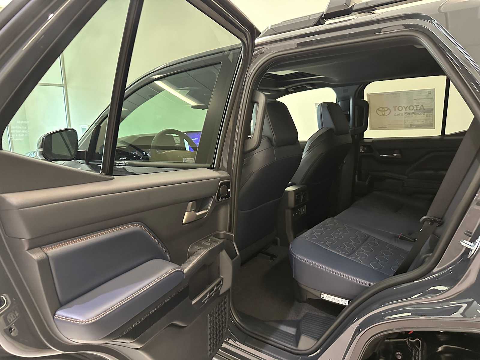 Thumbnail: 2026 Toyota 4Runner - 24