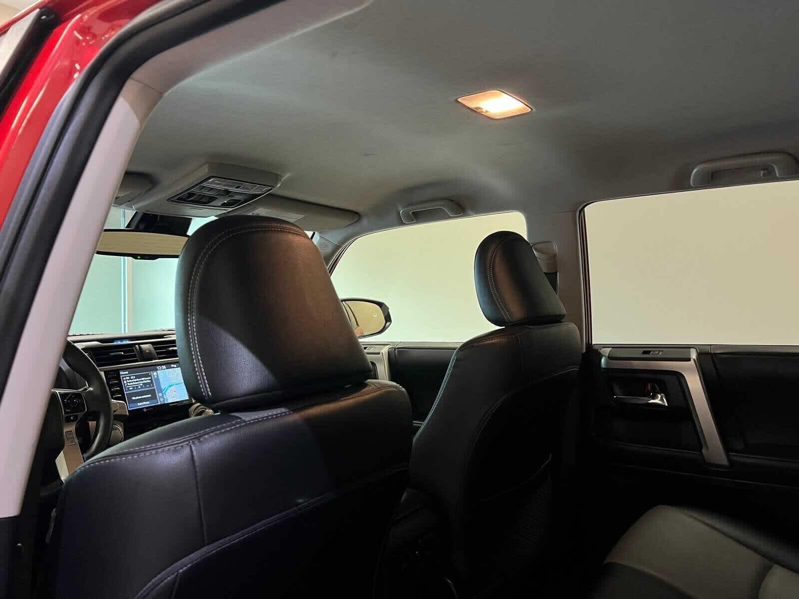 Thumbnail: 2021 Toyota 4Runner - 10