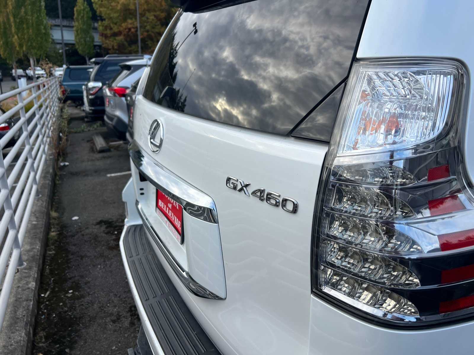Thumbnail: 2015 Lexus GX - 9