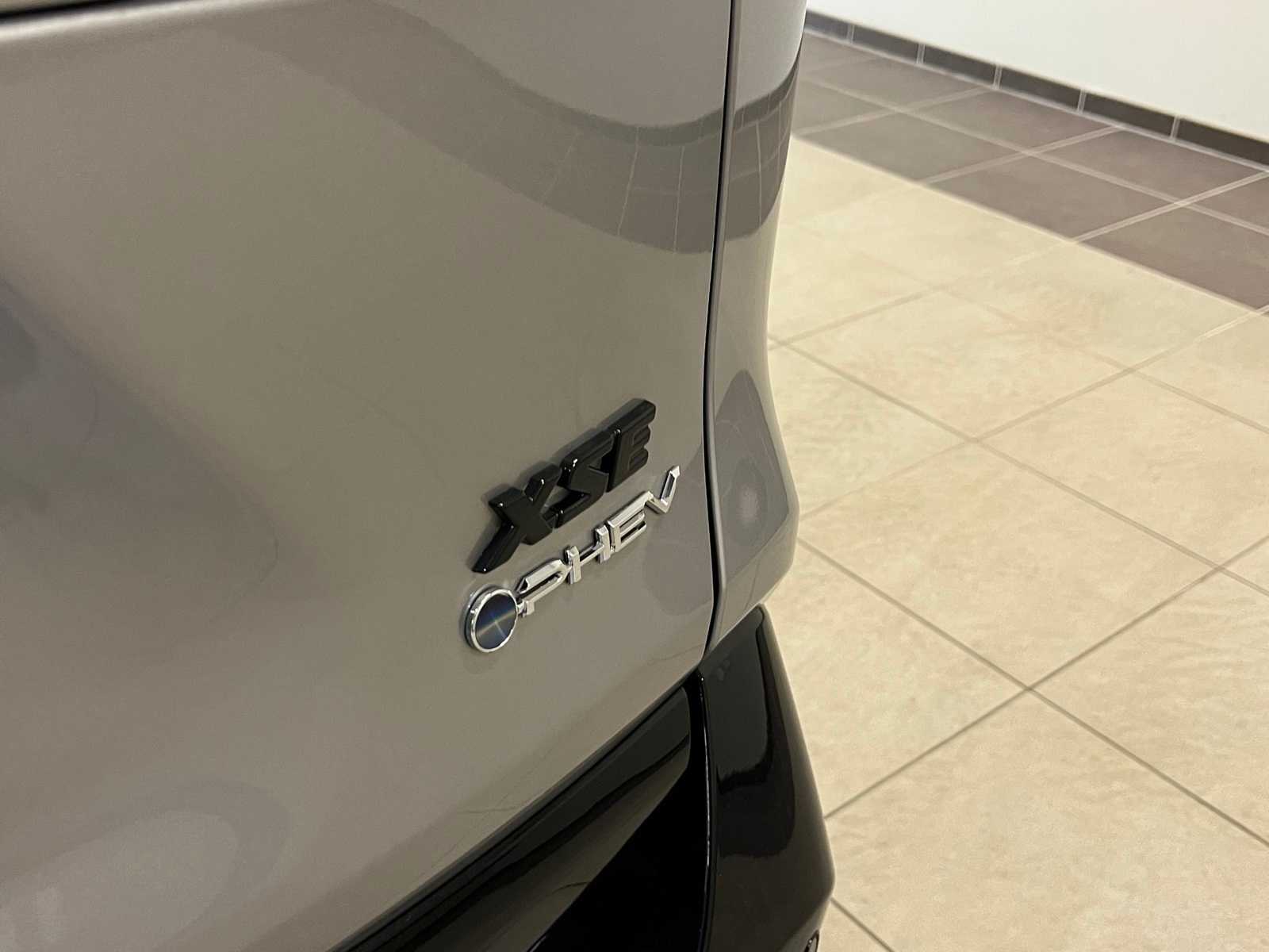 Thumbnail: 2025 Toyota RAV4 - 6