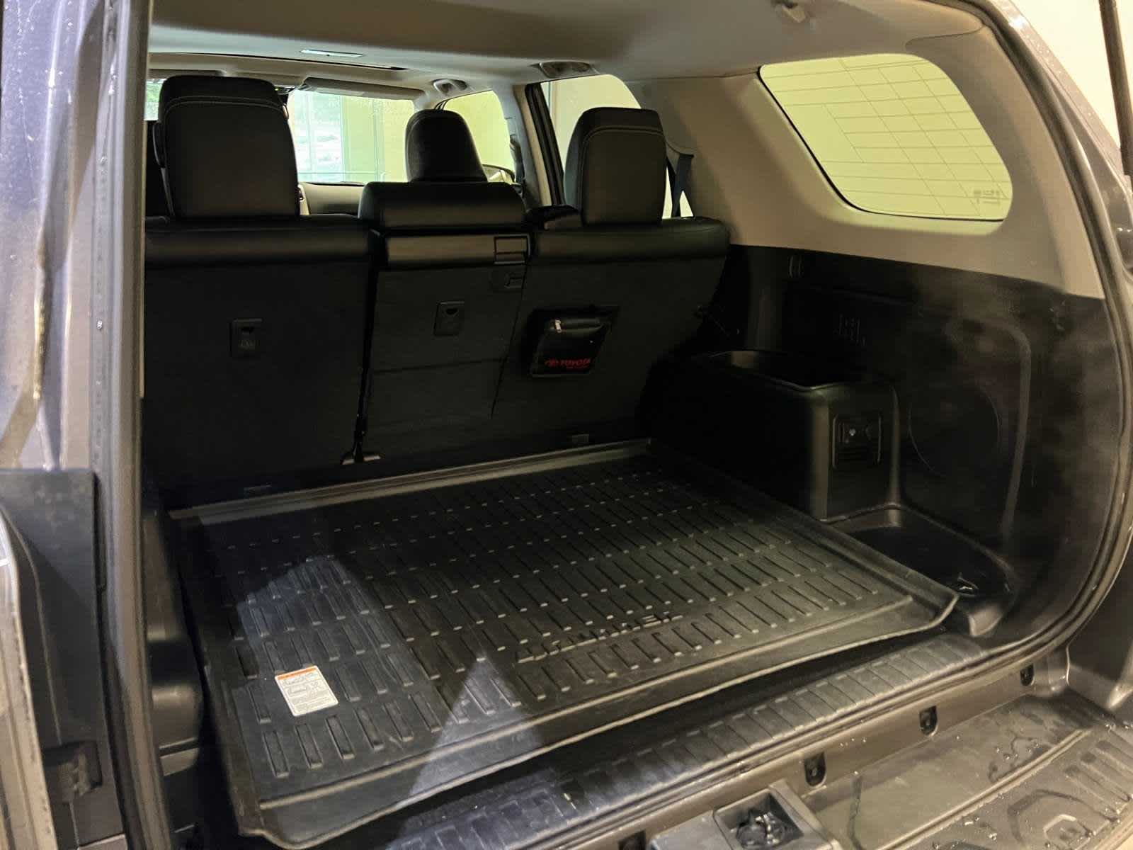 Thumbnail: 2022 Toyota 4Runner - 23