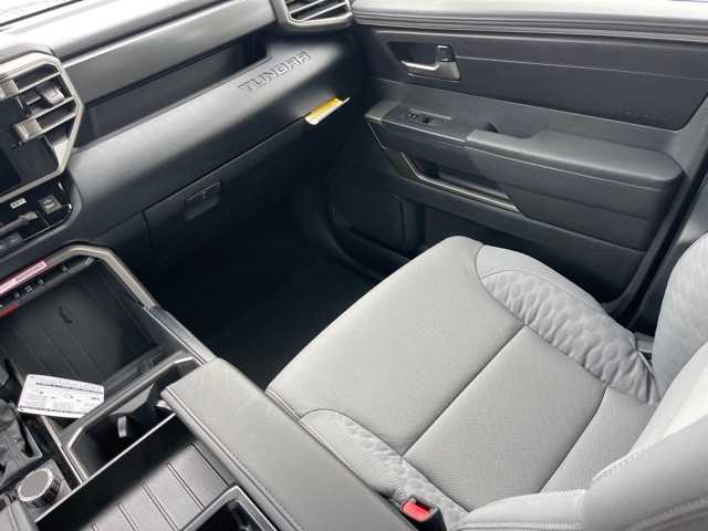 Thumbnail: 2025 Toyota Tundra - 11