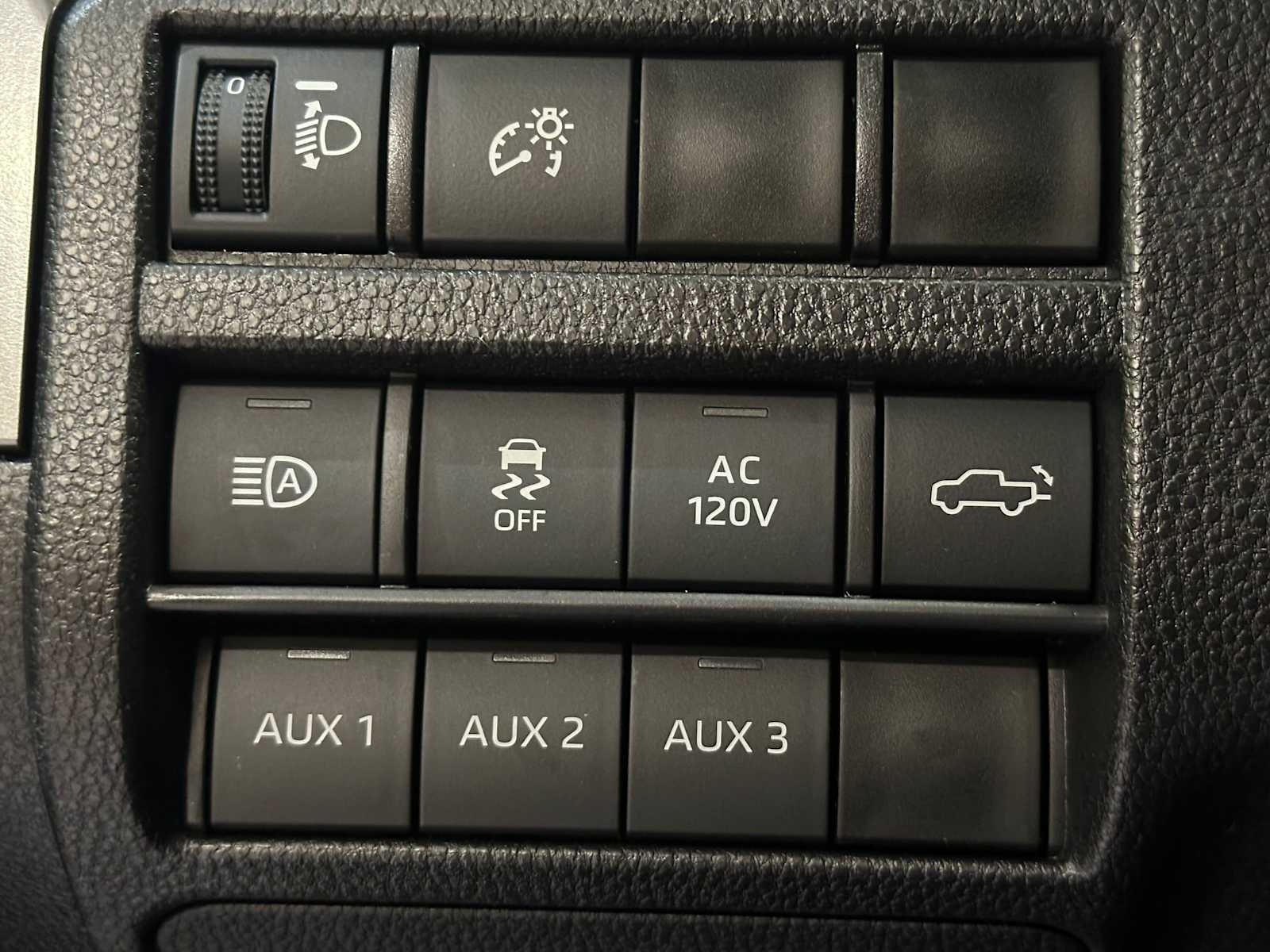 Thumbnail: 2026 Toyota Tacoma - 18