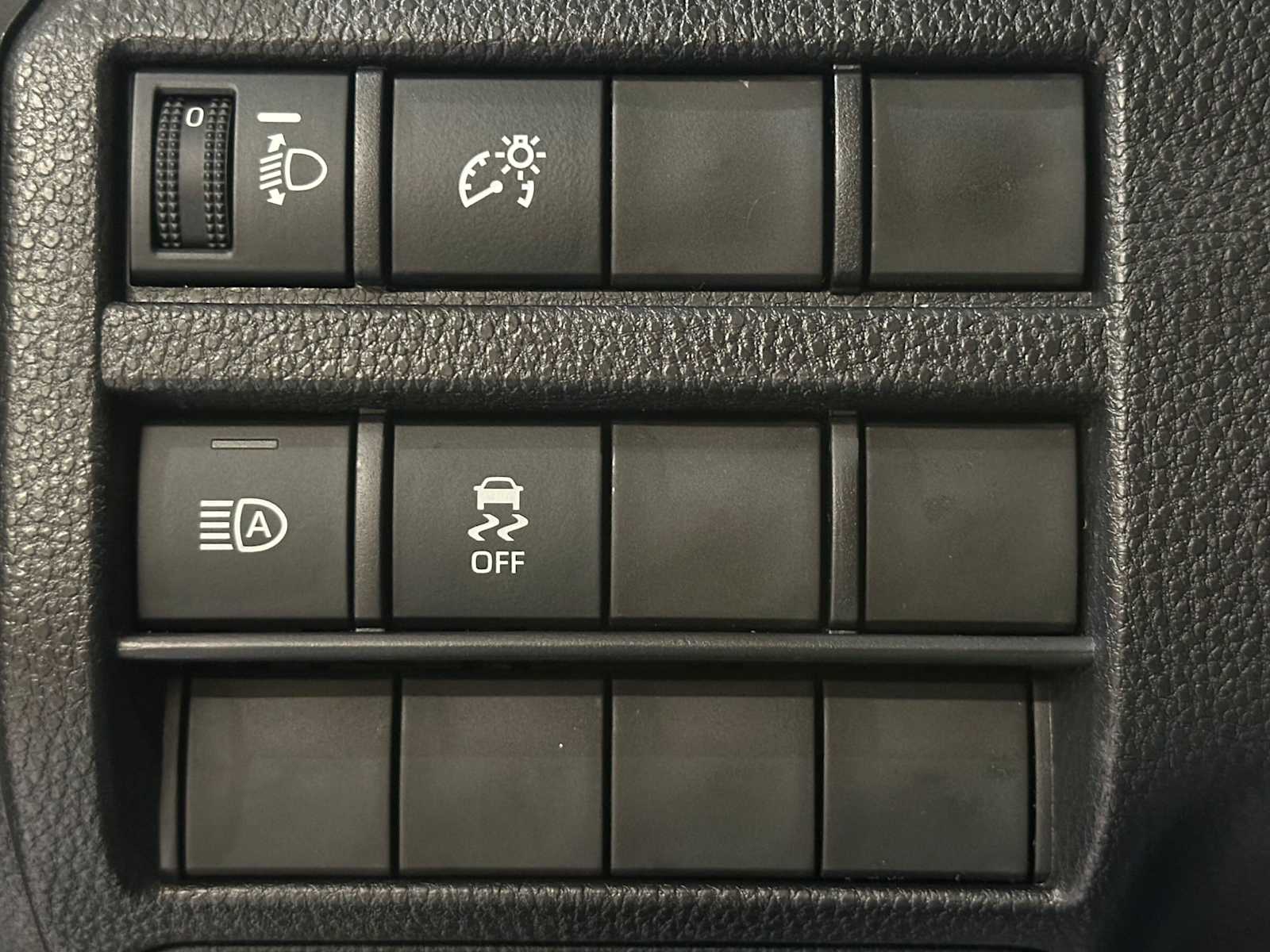 Thumbnail: 2026 Toyota Tacoma - 18