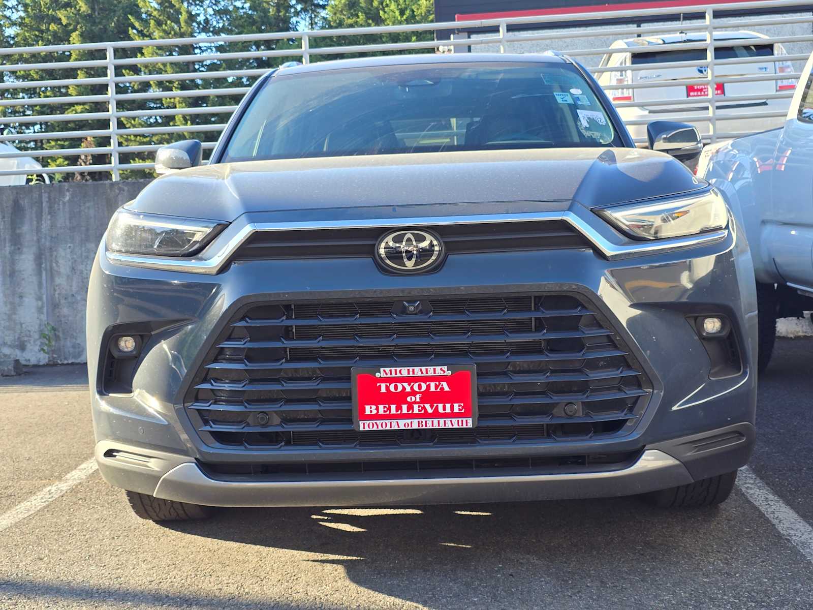 Thumbnail: 2025 Toyota Grand Highlander - 2