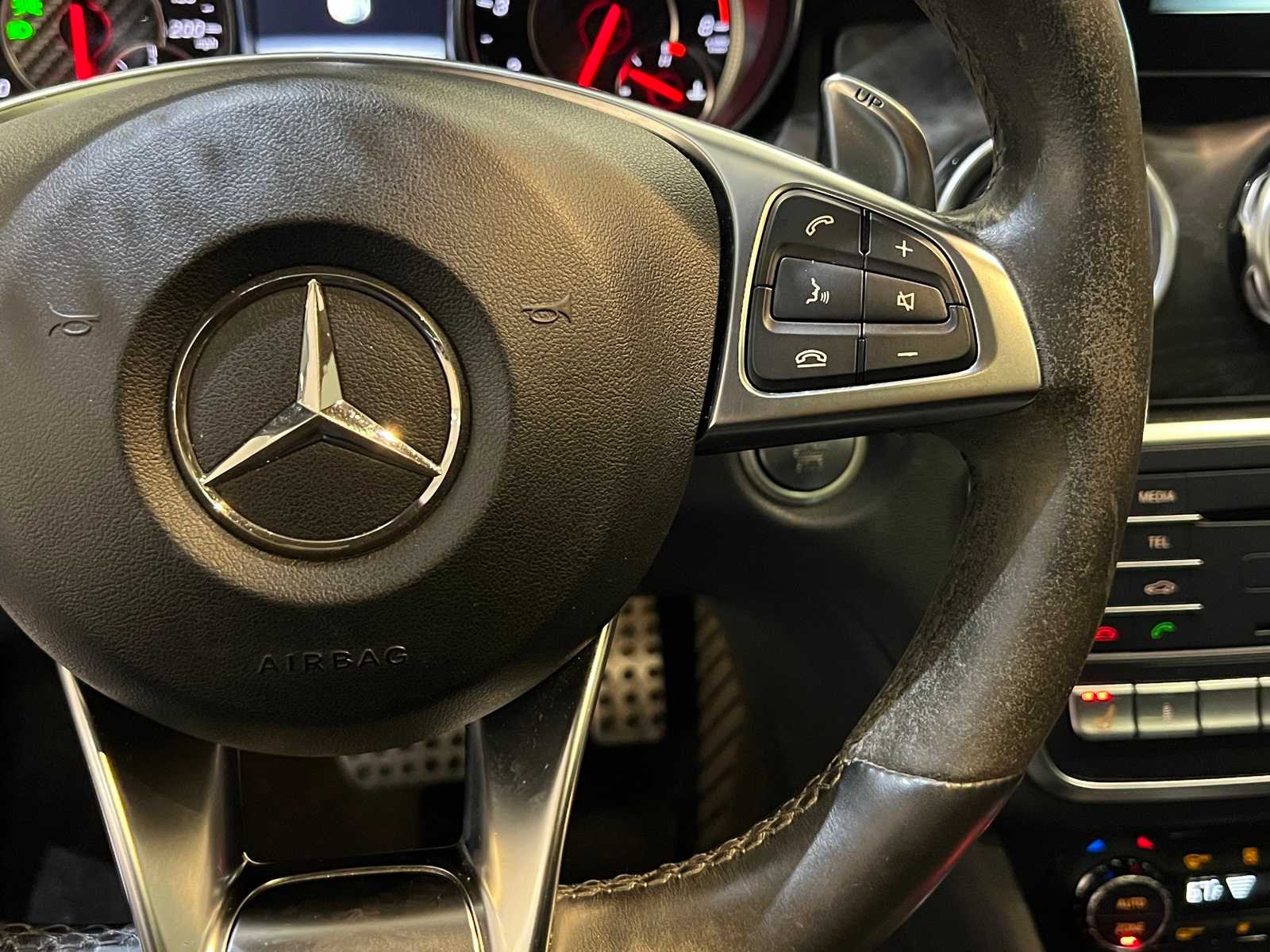 Thumbnail: 2018 Mercedes-Benz GLA - 18