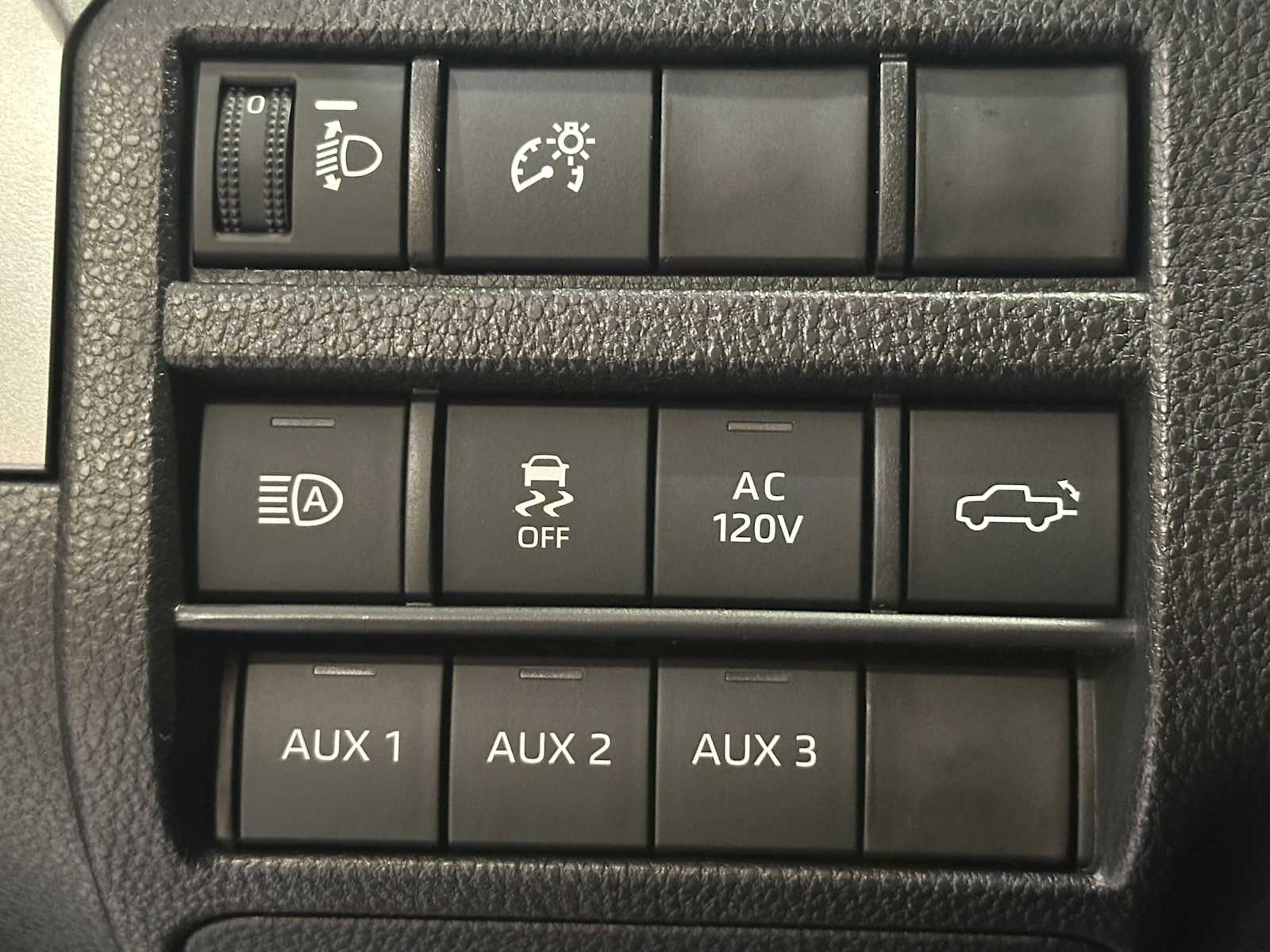 Thumbnail: 2026 Toyota Tacoma - 18