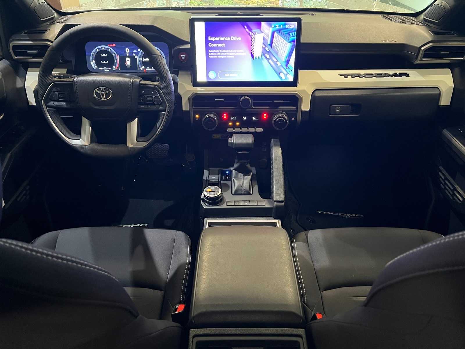 Thumbnail: 2024 Toyota Tacoma - 10