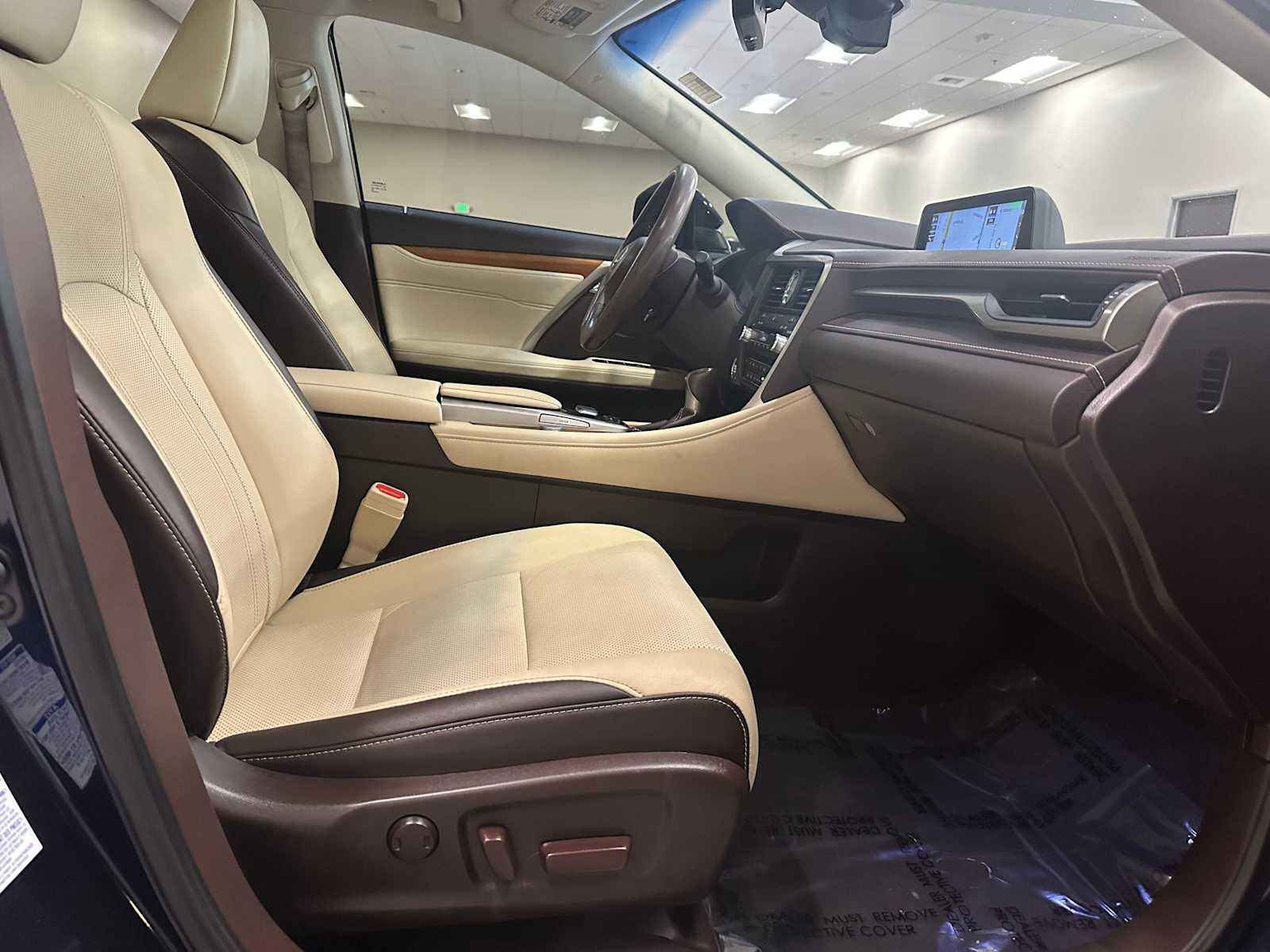 Thumbnail: 2016 Lexus RX - 30