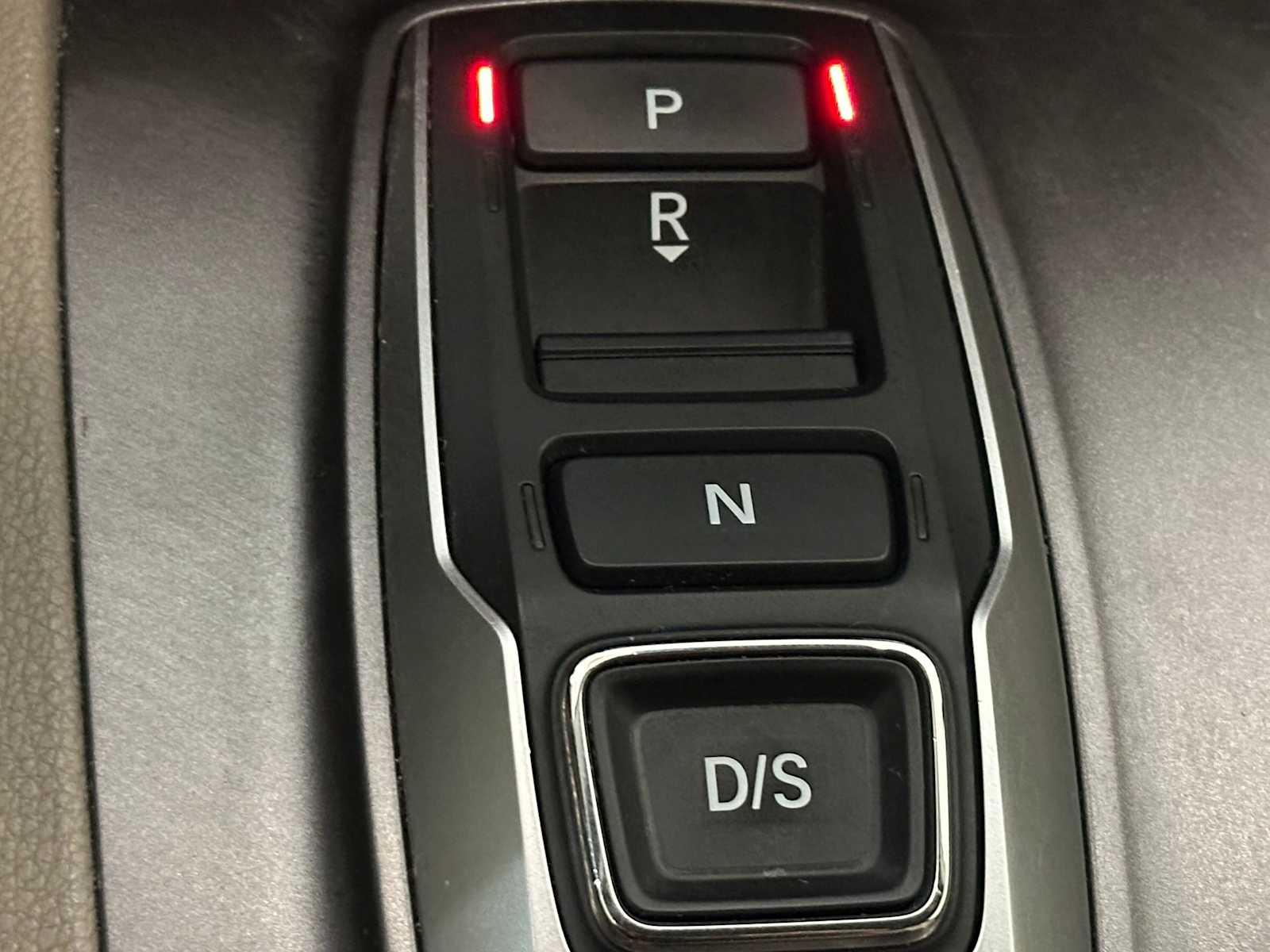 Thumbnail: 2022 Honda Pilot - 16