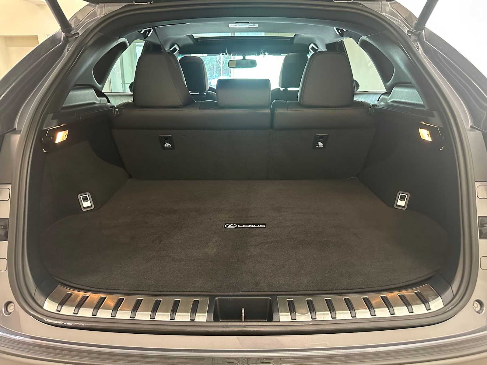 Thumbnail: 2015 Lexus NX - 33