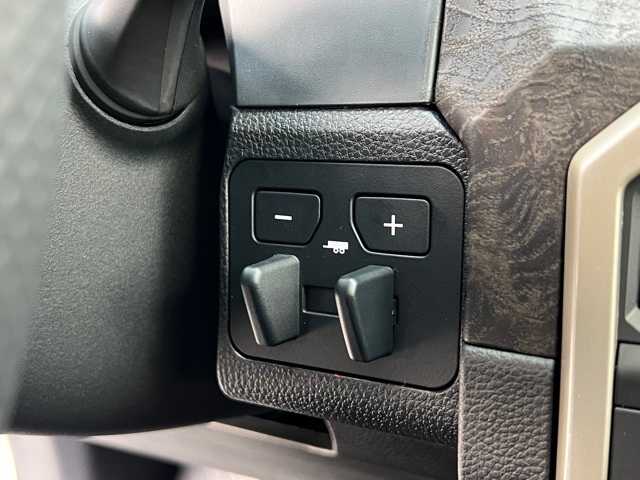 Thumbnail: 2024 Toyota Tacoma - 24