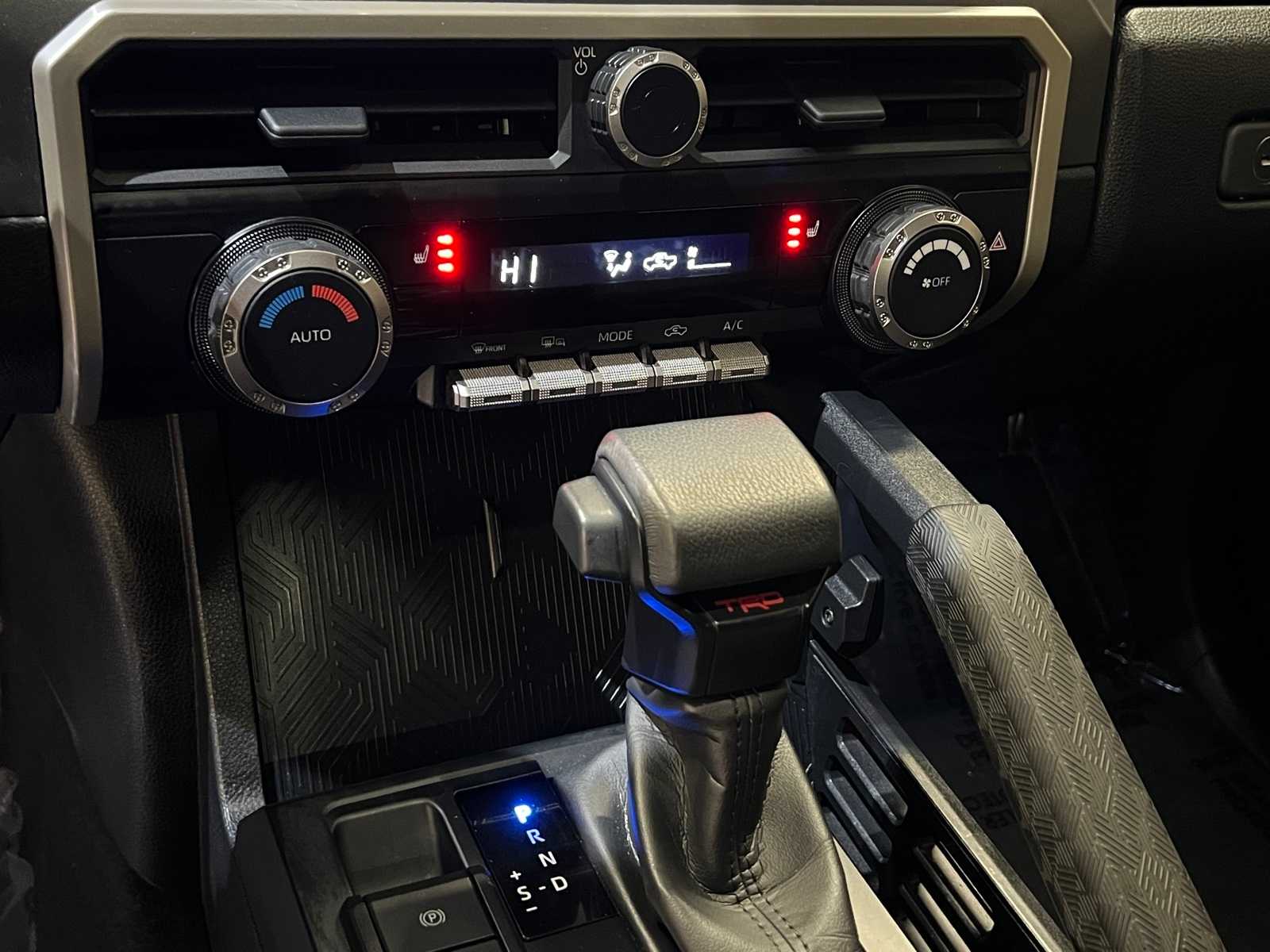 Thumbnail: 2024 Toyota Tacoma - 23