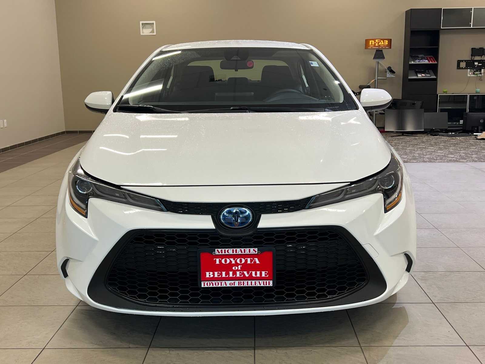 Thumbnail: 2022 Toyota Corolla - 6