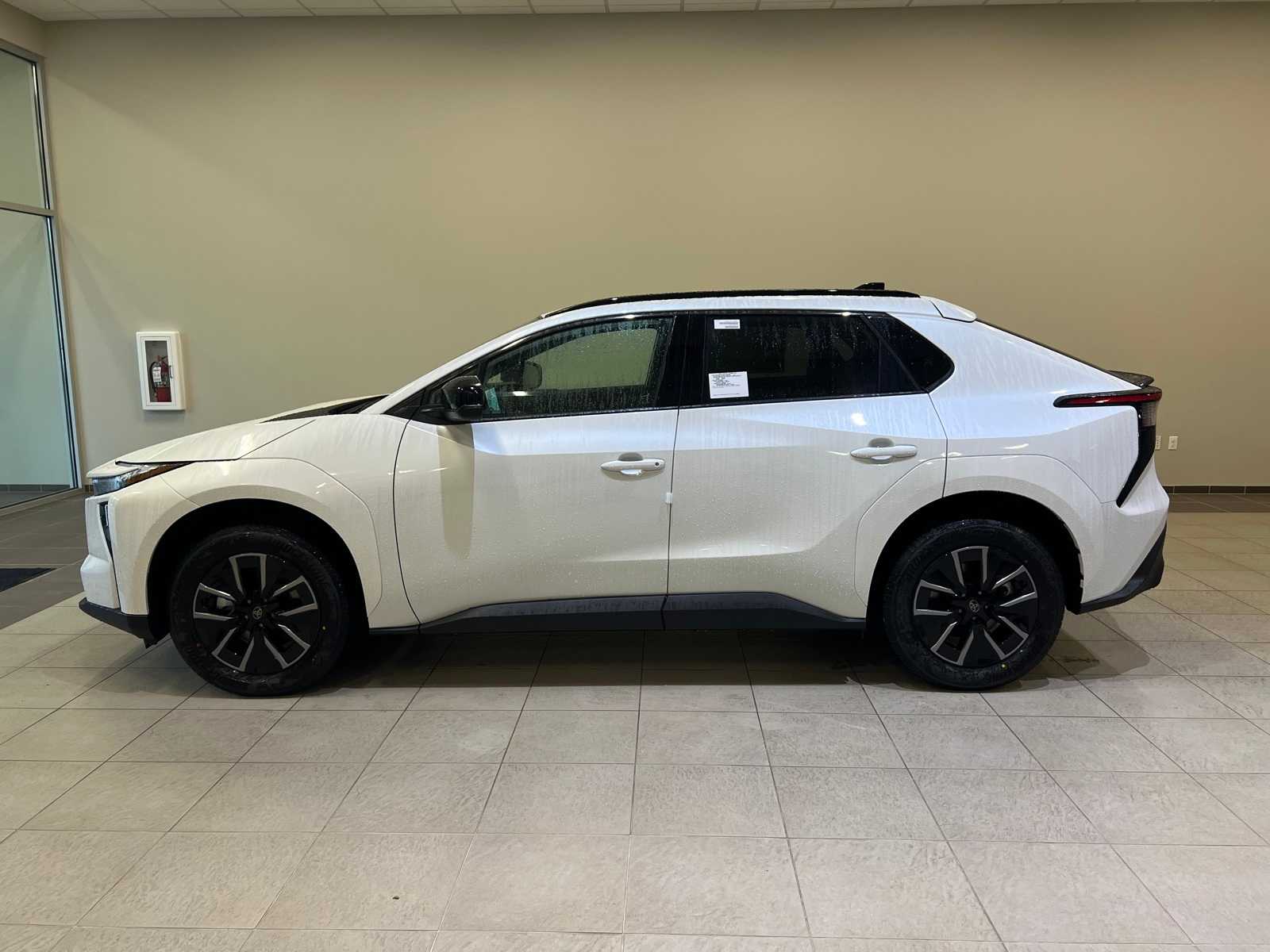 Thumbnail: 2026 Toyota bZ - 3