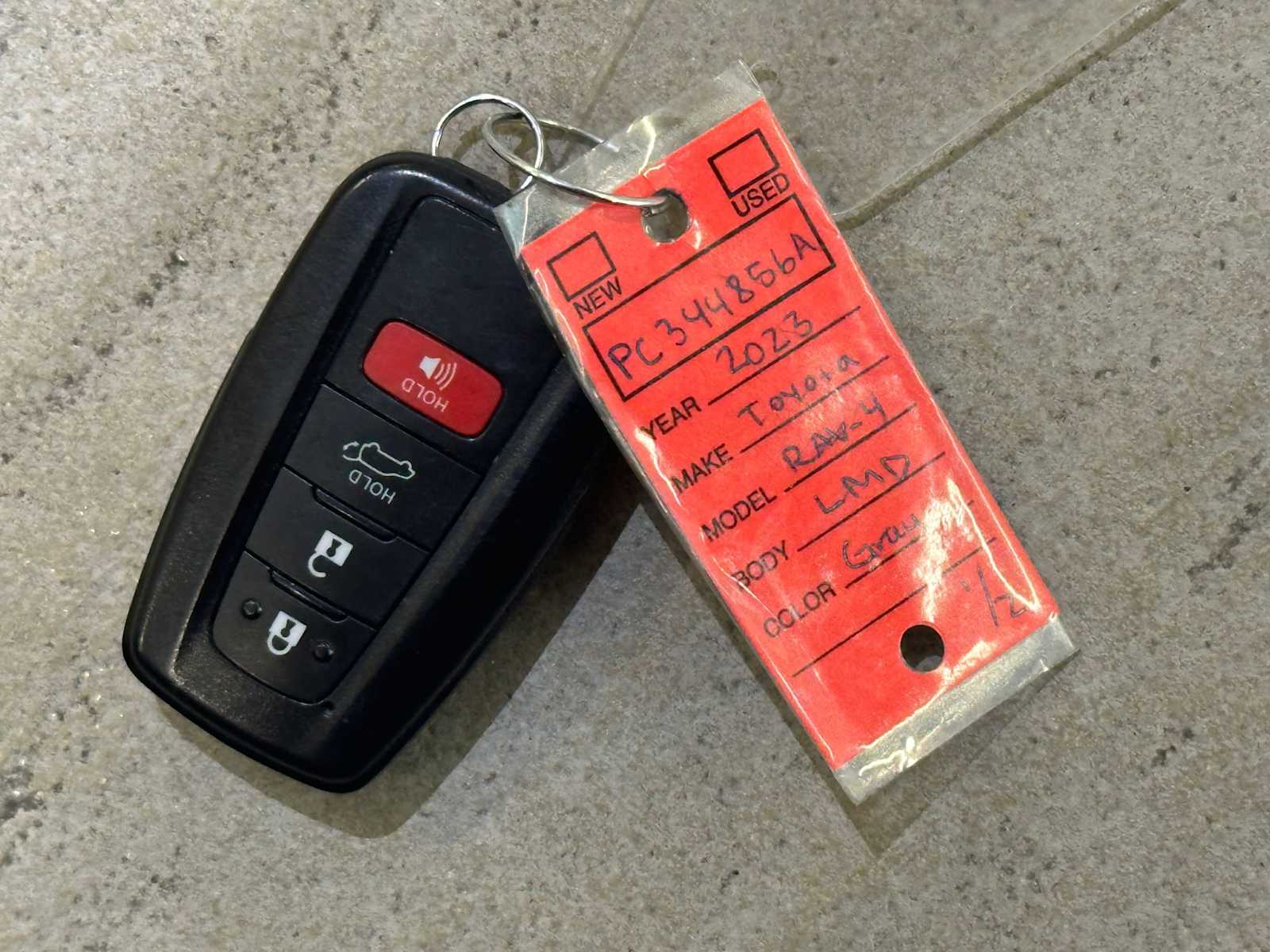 Thumbnail: 2023 Toyota RAV4 - 33