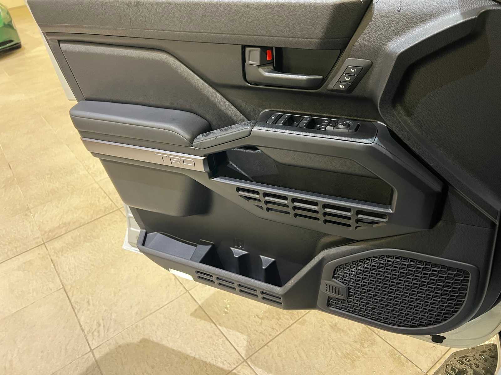 Thumbnail: 2025 Toyota 4Runner - 19