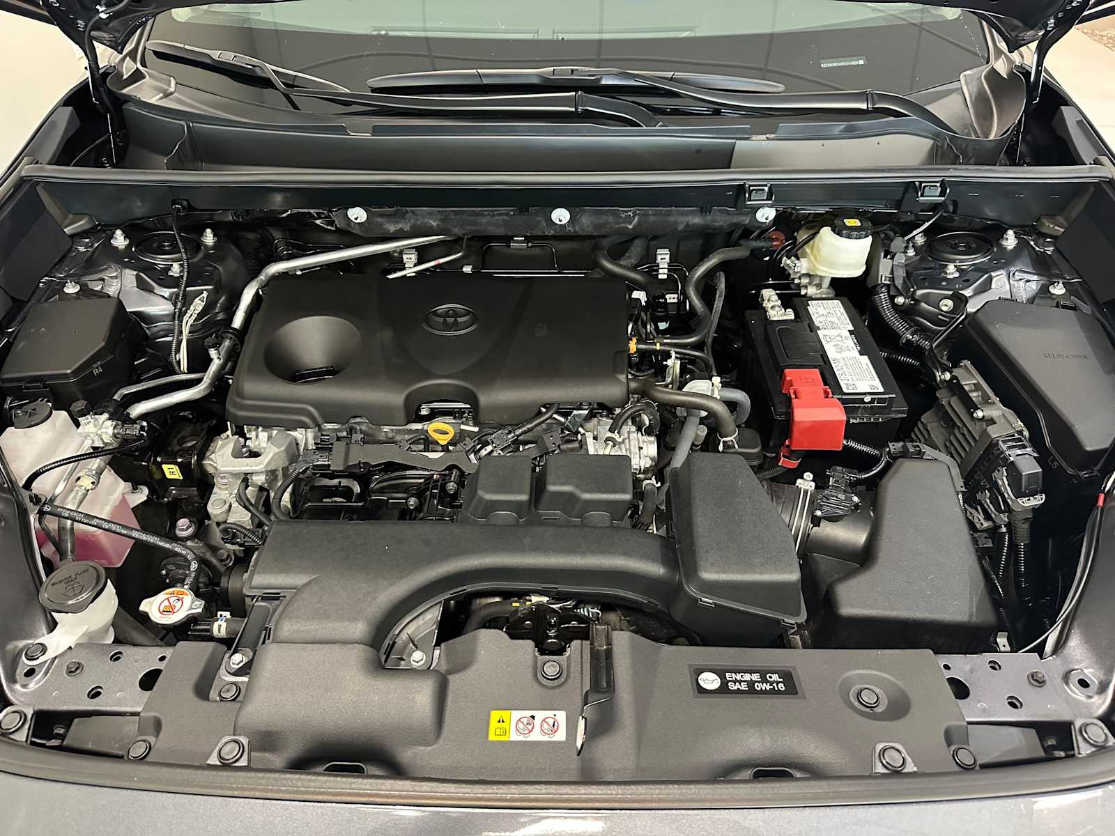 Thumbnail: 2023 Toyota RAV4 - 9