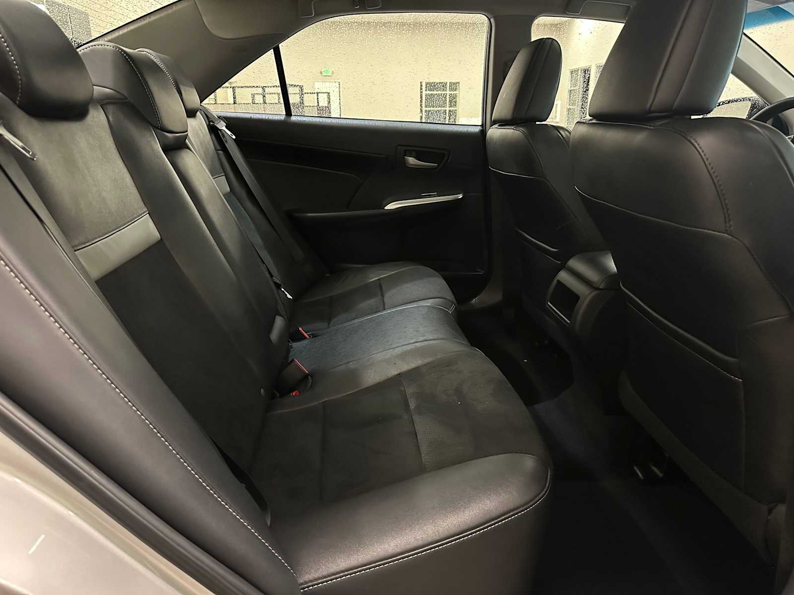 Thumbnail: 2013 Toyota Camry - 23