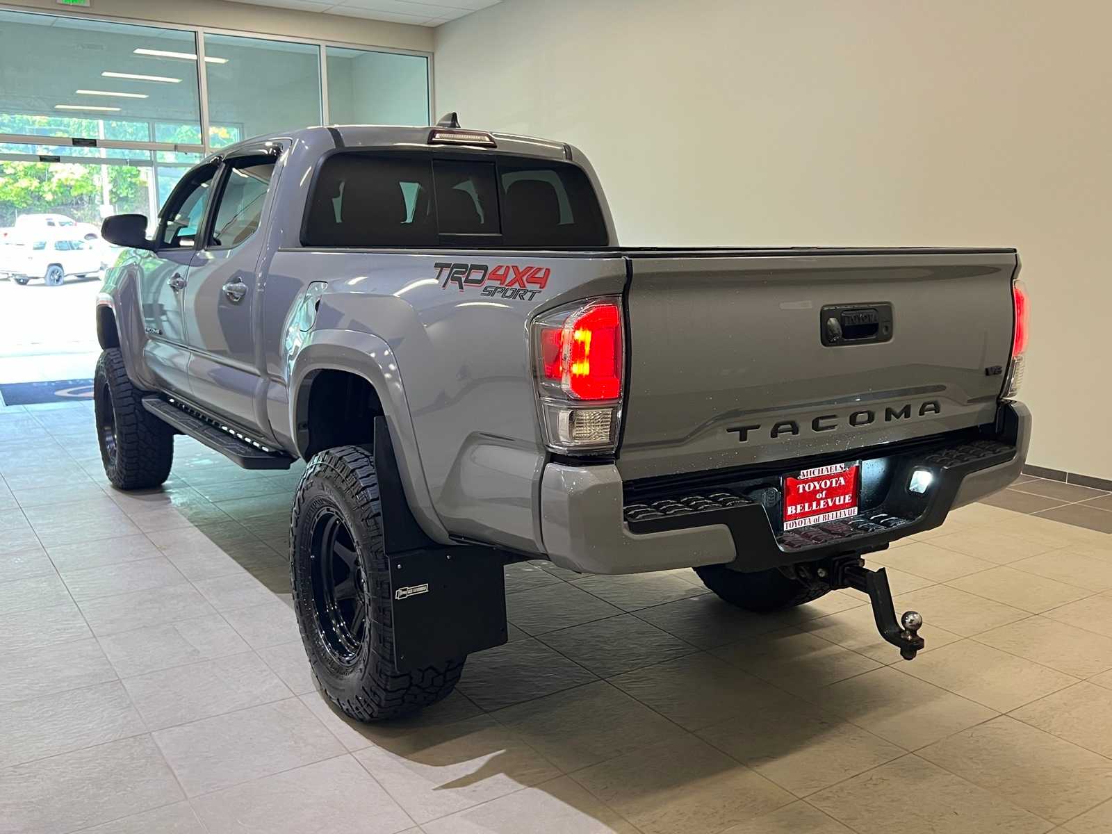 Thumbnail: 2020 Toyota Tacoma - 4
