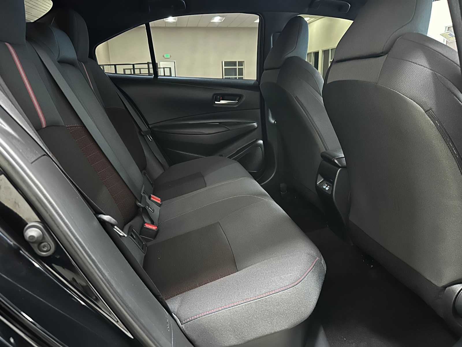 Thumbnail: 2025 Toyota Corolla - 24