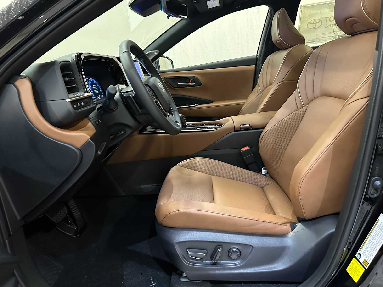 Thumbnail: 2026 Toyota Crown Signia - 21