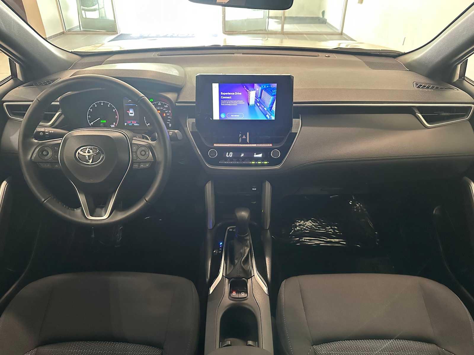 Thumbnail: 2024 Toyota Corolla Cross - 10