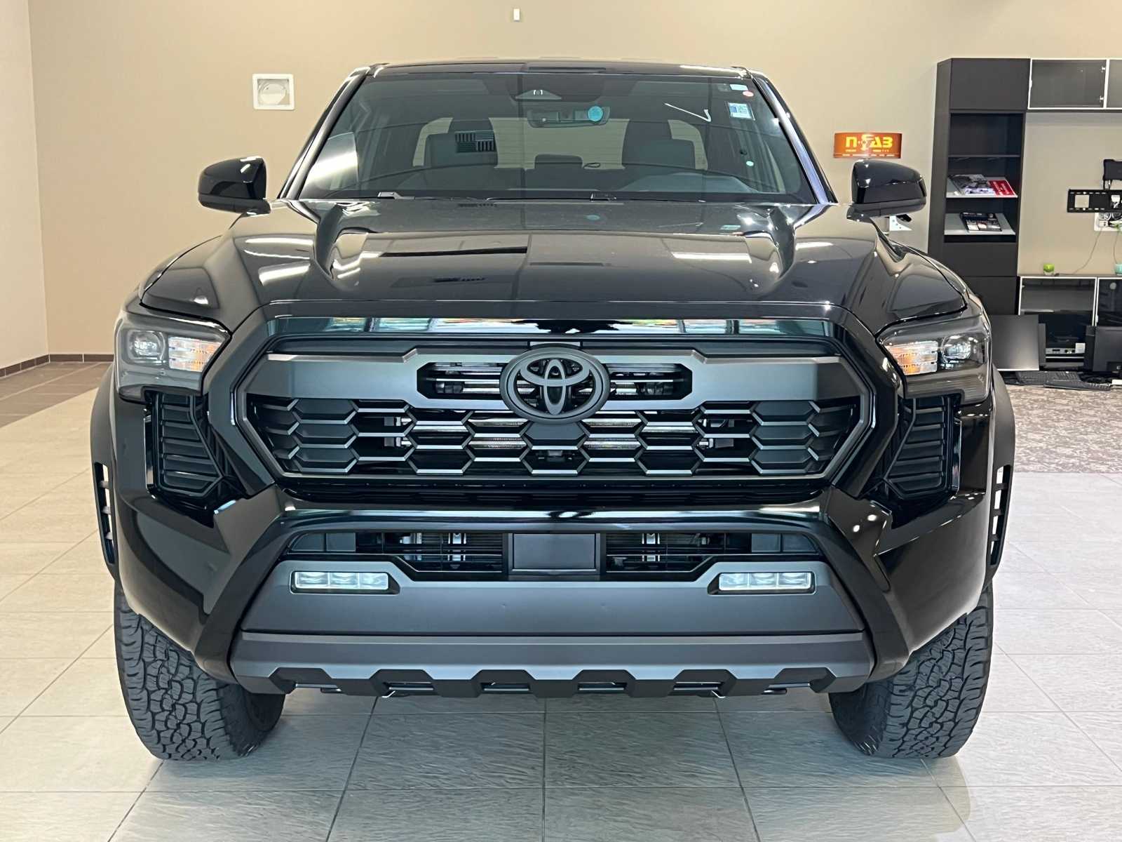 Thumbnail: 2025 Toyota Tacoma - 8