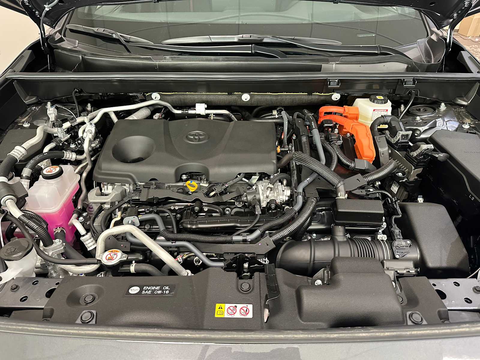 Thumbnail: 2025 Toyota RAV4 - 9