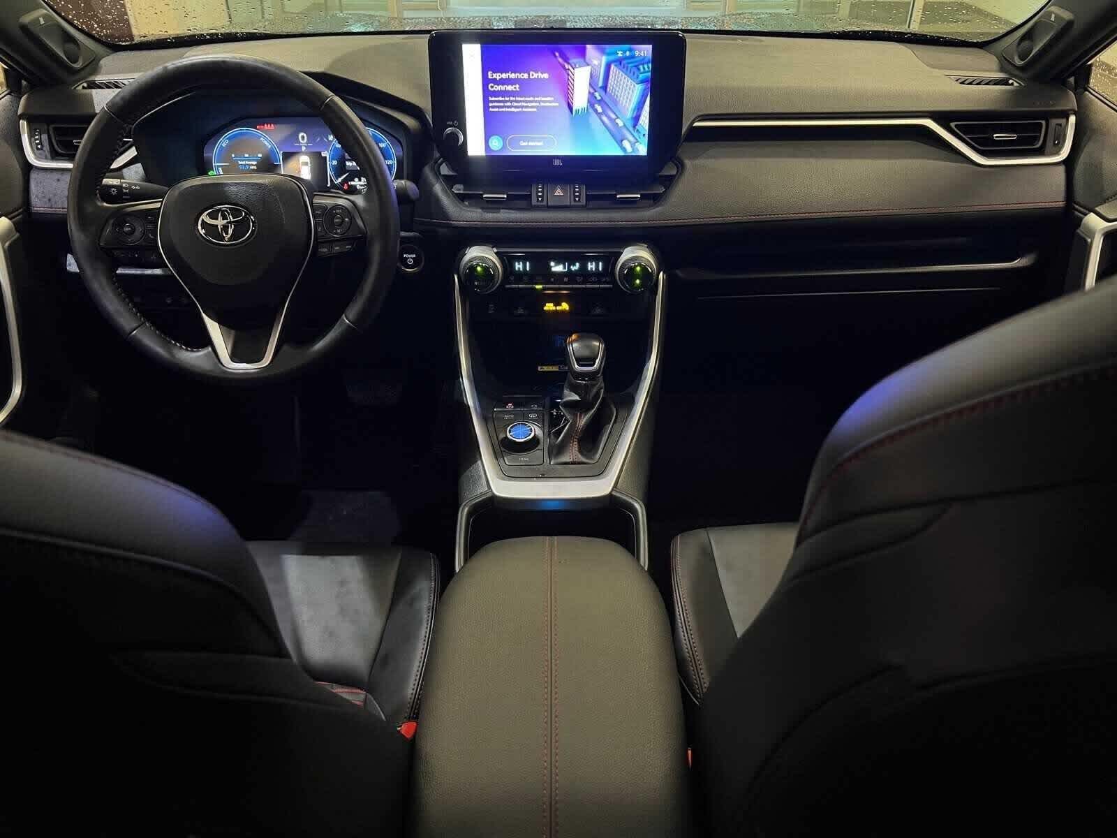 Thumbnail: 2024 Toyota RAV4 - 10