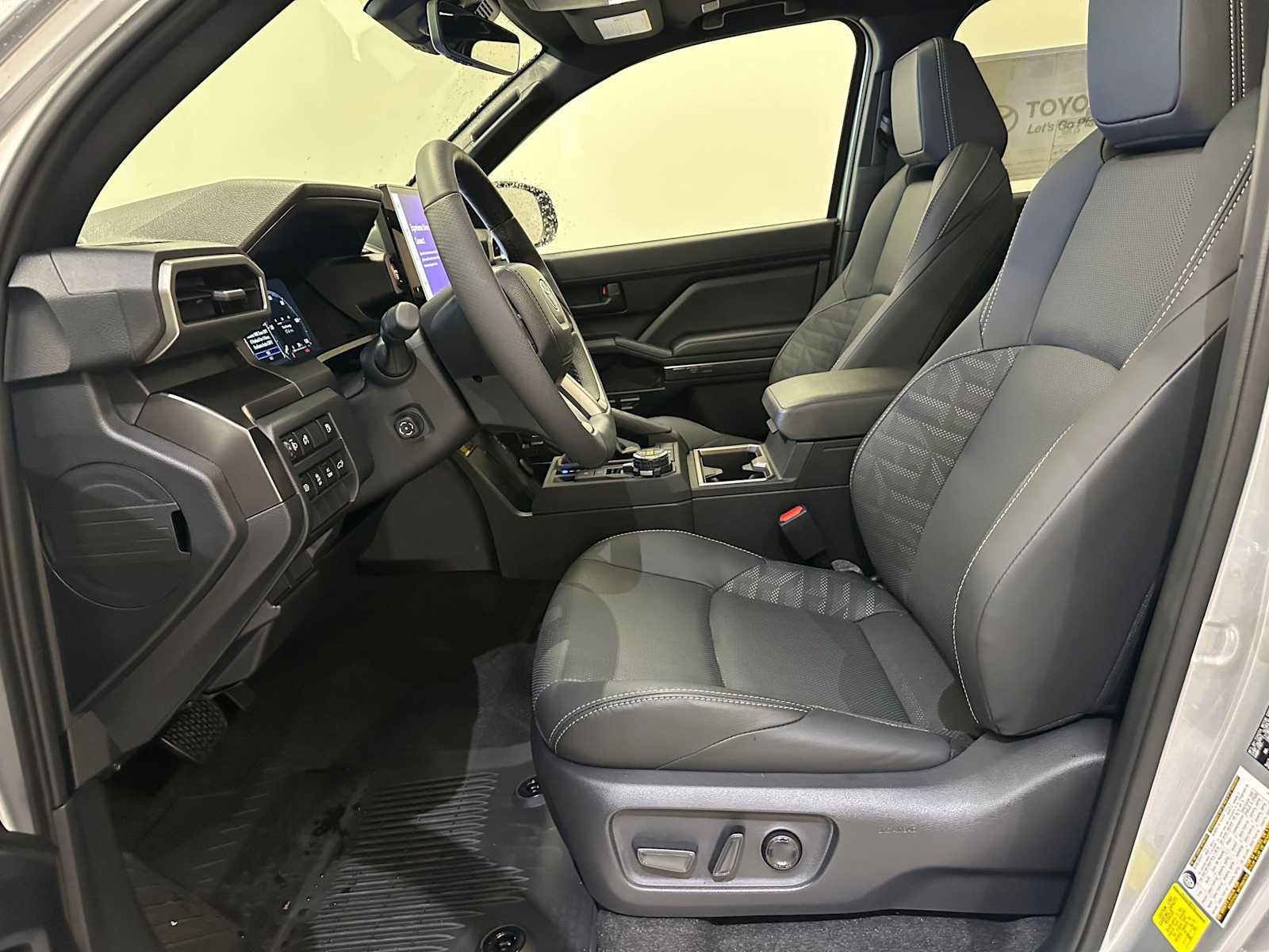 Thumbnail: 2026 Toyota 4Runner - 34