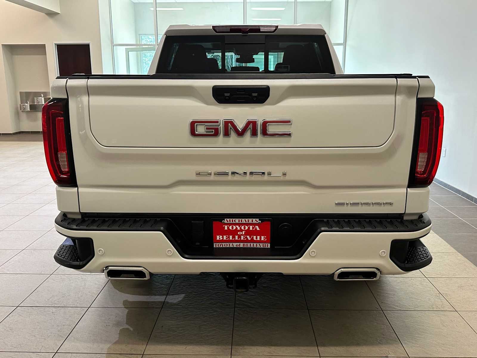 Thumbnail: 2022 GMC Sierra 1500 - 5