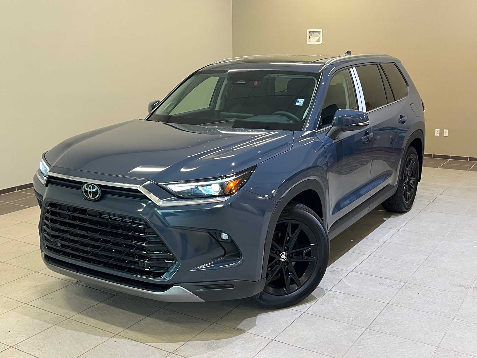 Thumbnail: 2025 Toyota Grand Highlander - 1