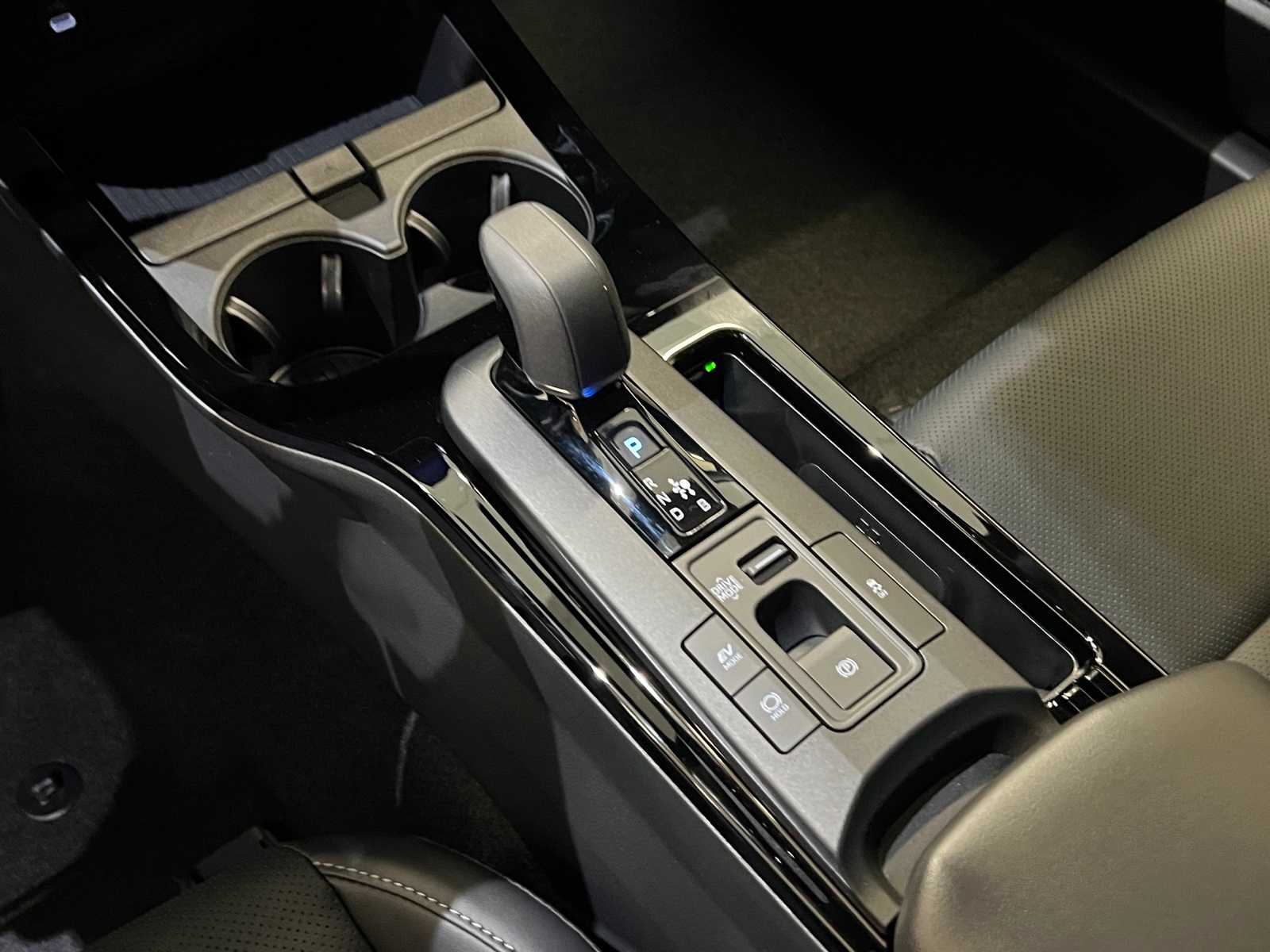 Thumbnail: 2026 Toyota Prius - 22