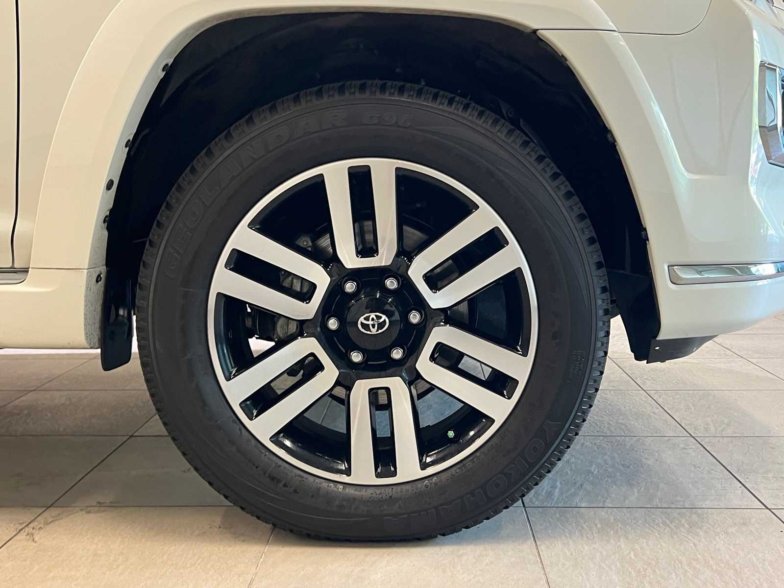 Thumbnail: 2023 Toyota 4Runner - 7