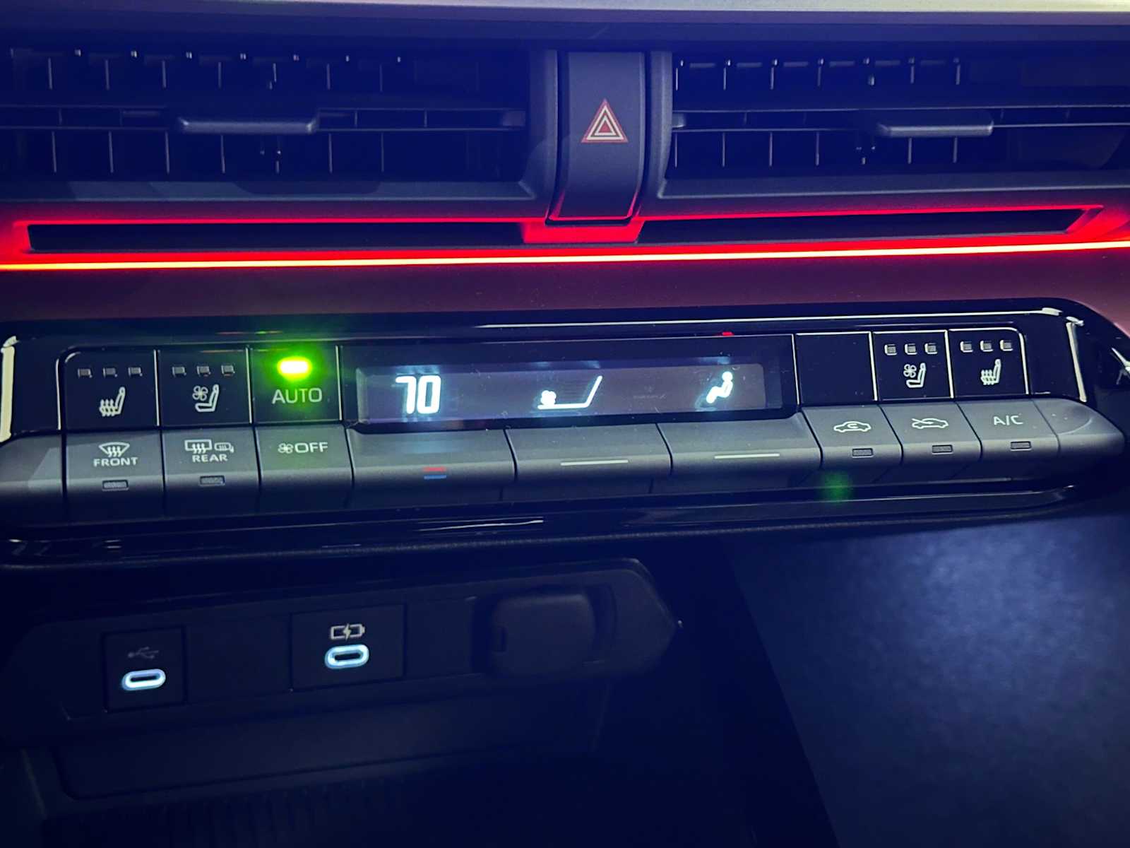 Thumbnail: 2026 Toyota Prius - 15